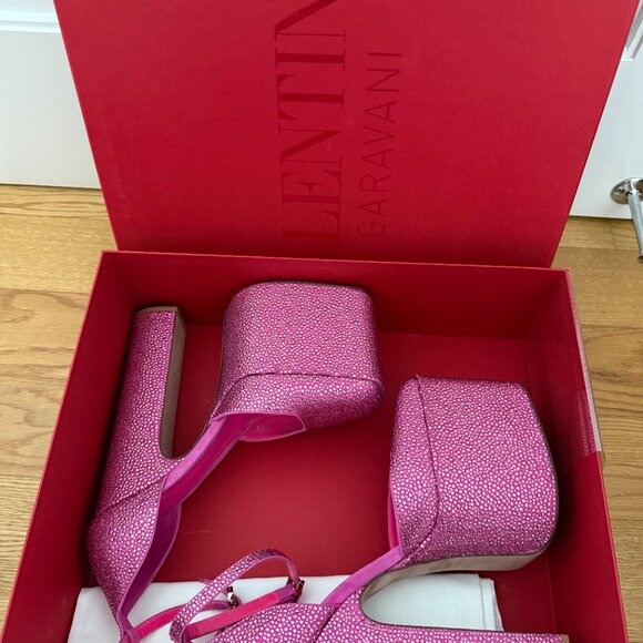 NWT Valentino Garavani Ankle Strap Platform Pumps Crystal-embellished Pink 39.5 - Picture 5 of 15